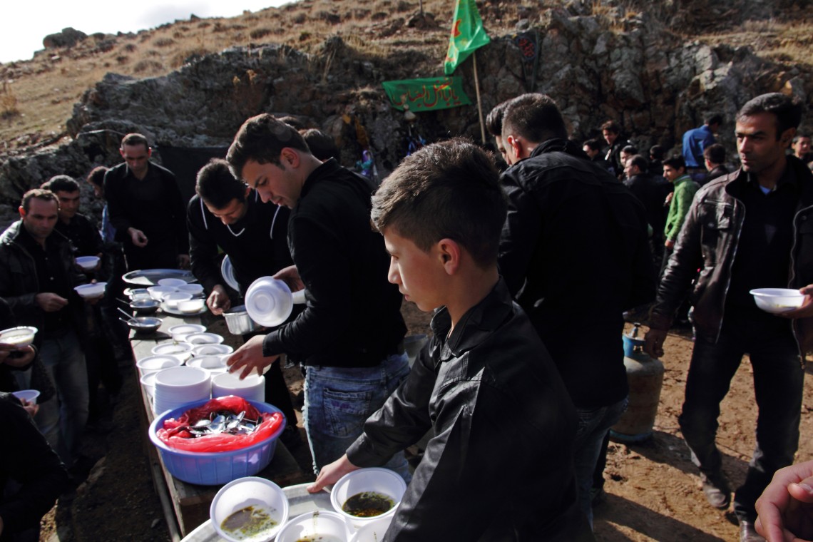 سوگواره دوم-عکس 2-جاوید خدمتی-جلسه هیأت فضای داخلی