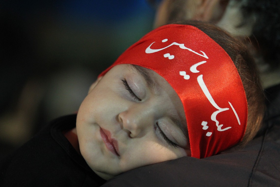 سوگواره پنجم-عکس 9-حسین  کشکولیان-جلسه هیأت فضای بیرونی