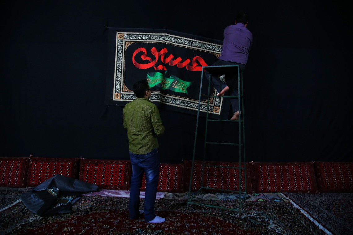 سوگواره پنجم-عکس 9-شیرین برزگر-جلسه هیأت فضای بیرونی