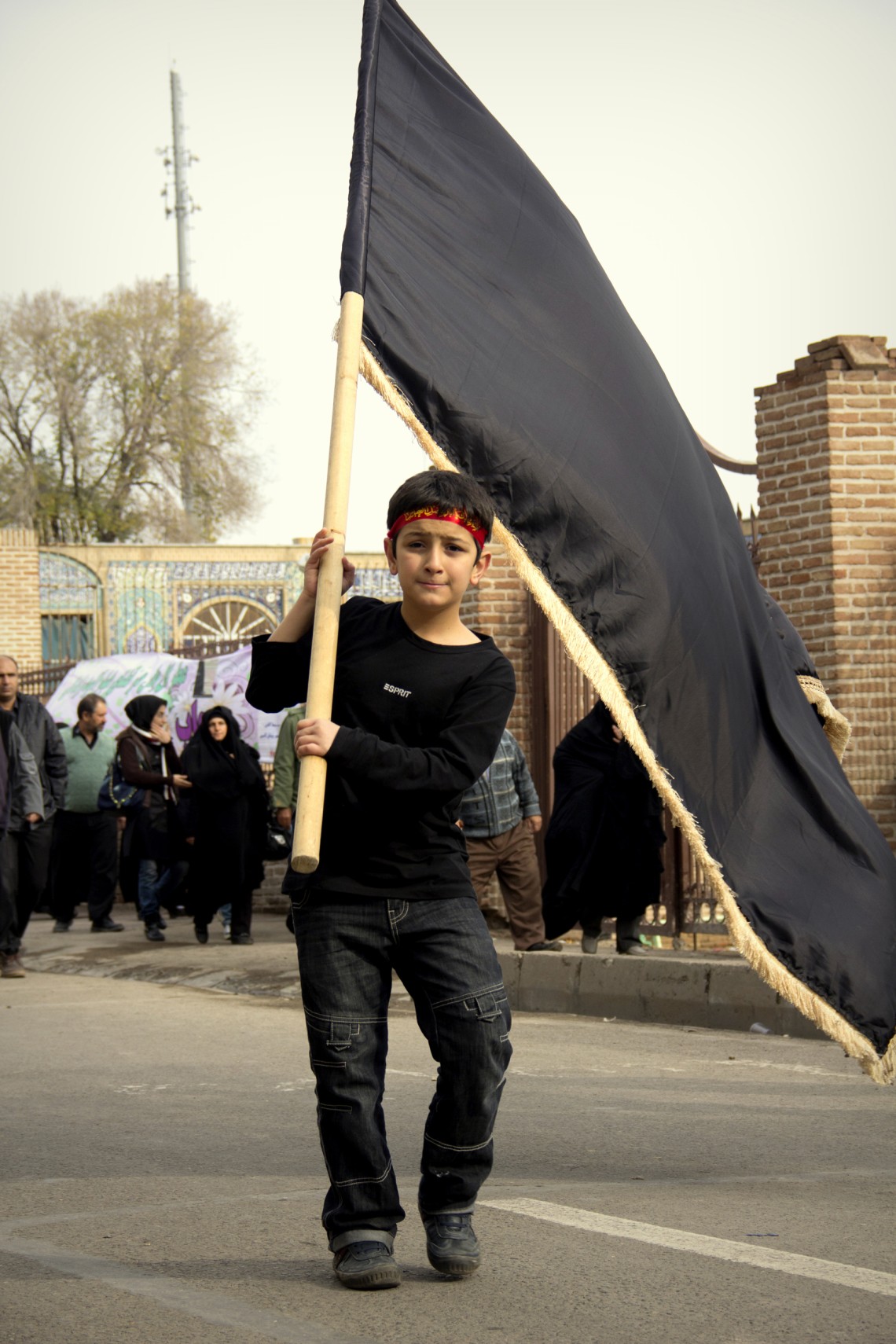 سوگواره دوم-عکس 8- قربانی-جلسه هیأت فضای داخلی