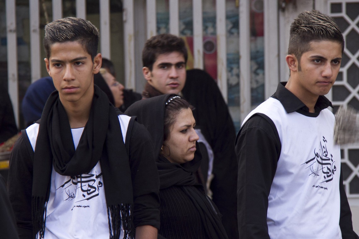 سوگواره دوم-عکس 2-اعظم داداشی-جلسه هیأت فضای داخلی