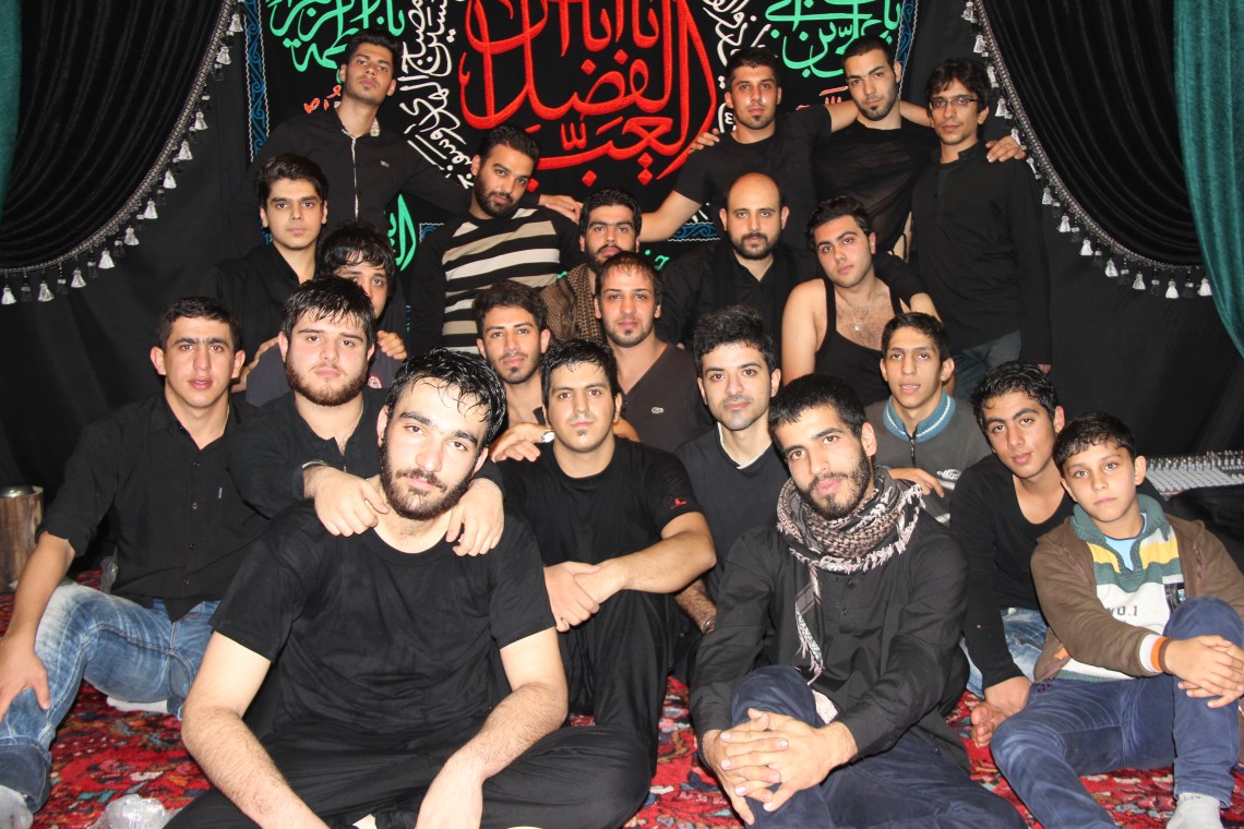 سوگواره دوم-عکس 2-احمد استاد حسن معمار-جلسه هیأت یادبود