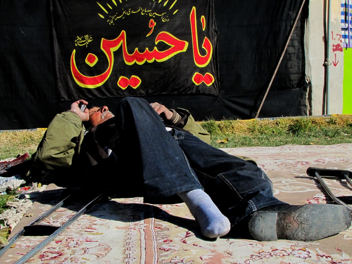 سوگواره دوم-عکس 8-سیروس پیرویسی-پیاده روی اربعین از نجف تا کربلا