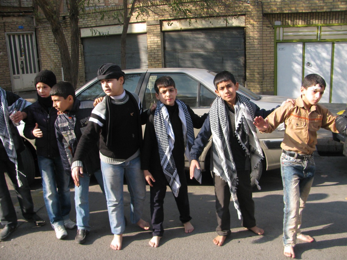 سوگواره دوم-عکس 2-علیرضا فتحی-جلسه هیأت فضای داخلی