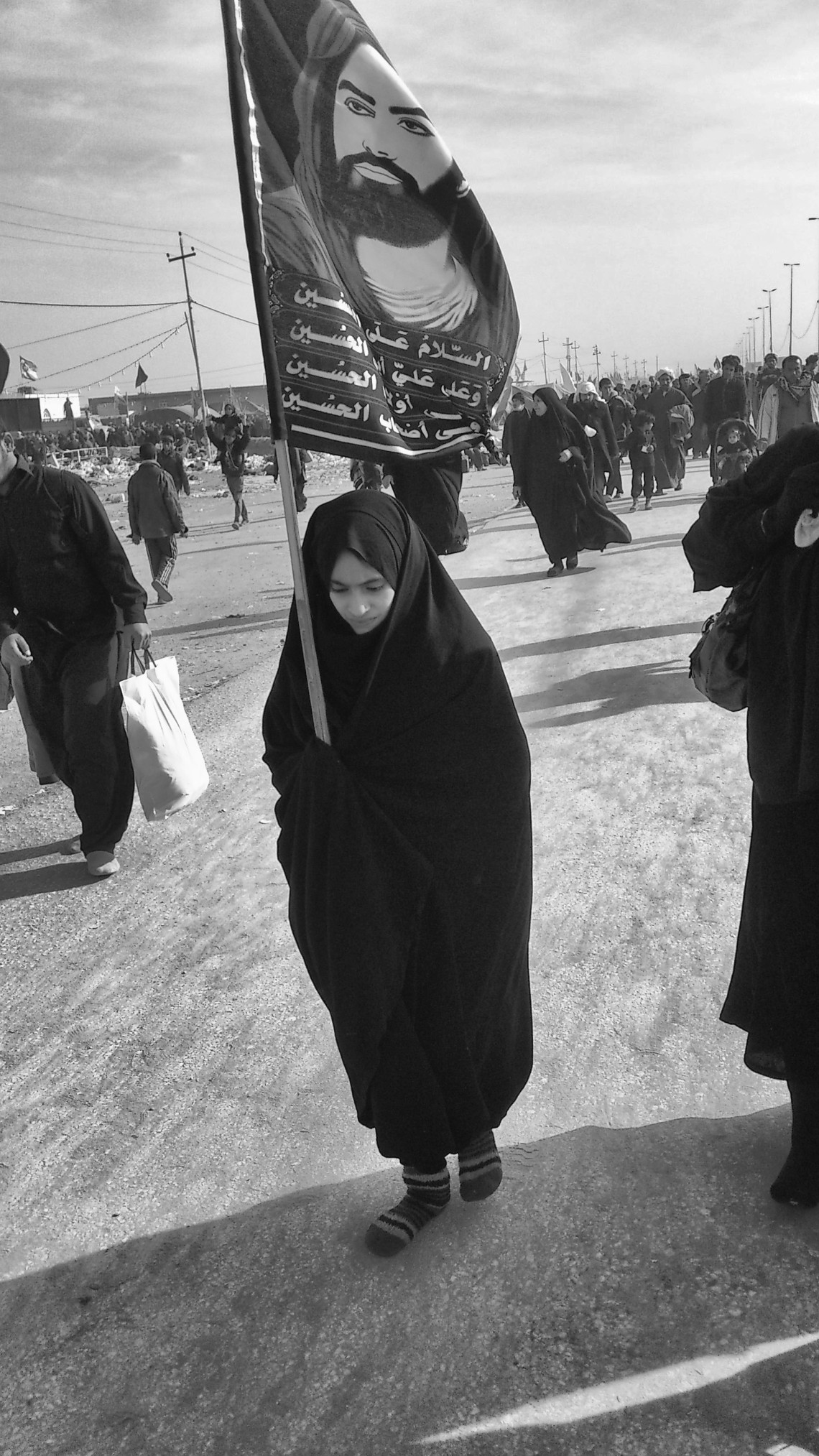 سوگواره دوم-عکس 9-رضا جودی-پیاده روی اربعین از نجف تا کربلا