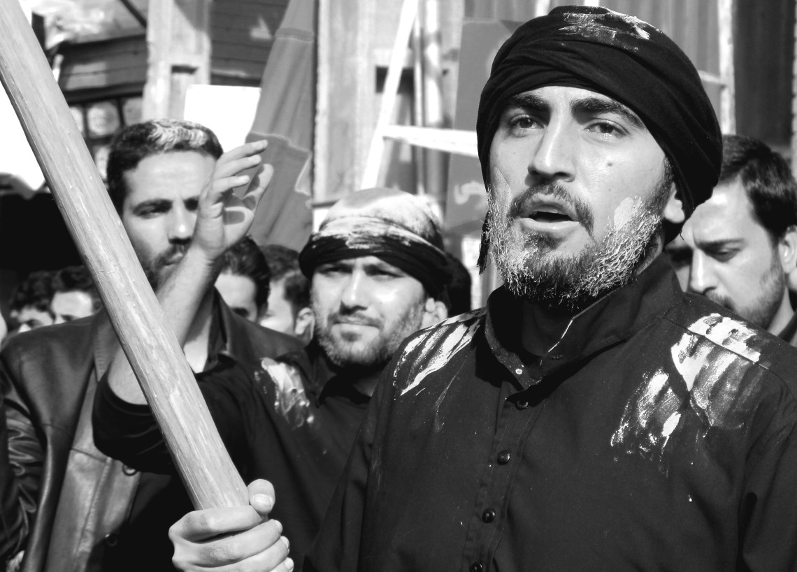 سوگواره دوم-عکس 7-حسن سیفی-جلسه هیأت فضای بیرونی 