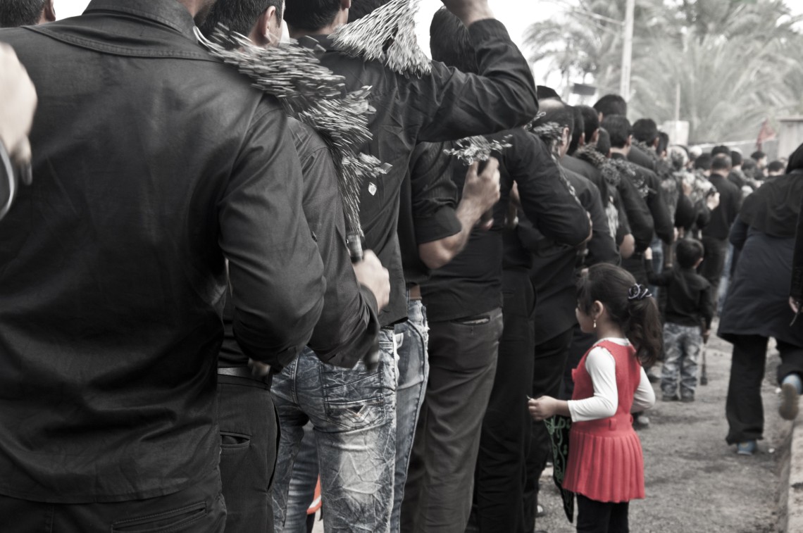 سوگواره دوم-عکس 5-فرزانه منصوری-جلسه هیأت فضای بیرونی 