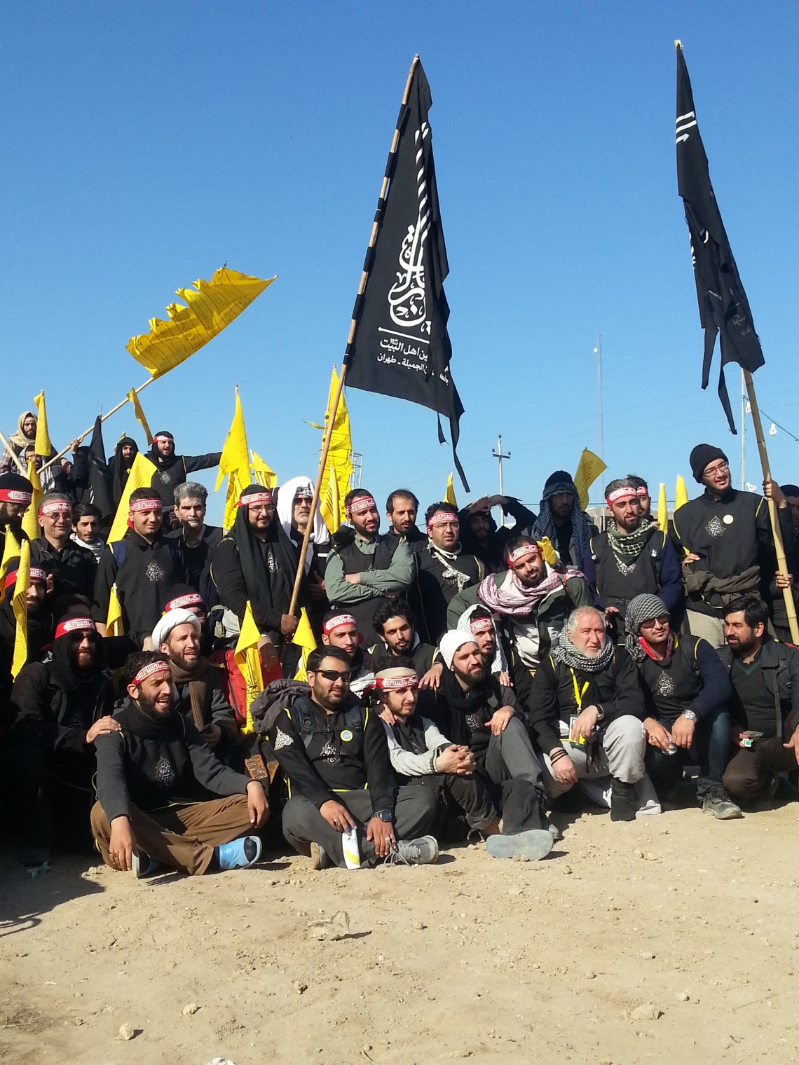 سوگواره دوم-عکس 1-حمیده کاظمی-پیاده روی اربعین از نجف تا کربلا