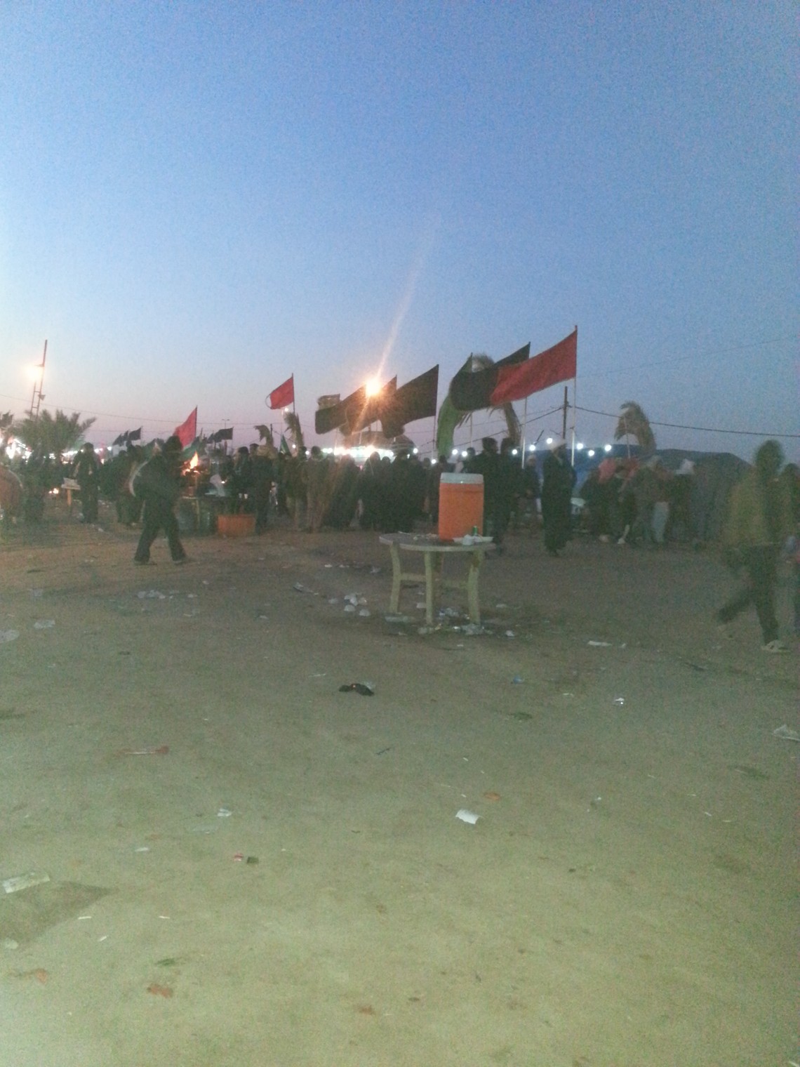 سوگواره دوم-عکس 4-حمیده کاظمی-پیاده روی اربعین از نجف تا کربلا