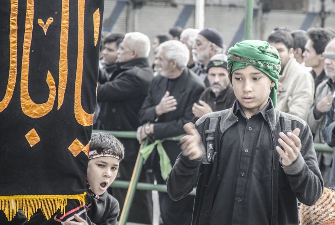 سوگواره دوم-عکس 1-رضا حمیدی-جلسه هیأت فضای داخلی