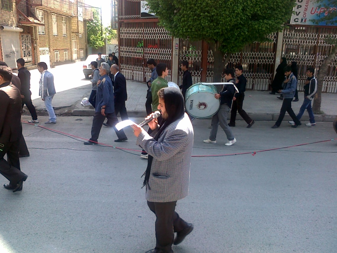 سوگواره دوم-عکس 6-امیر صالحی-جلسه هیأت فضای داخلی