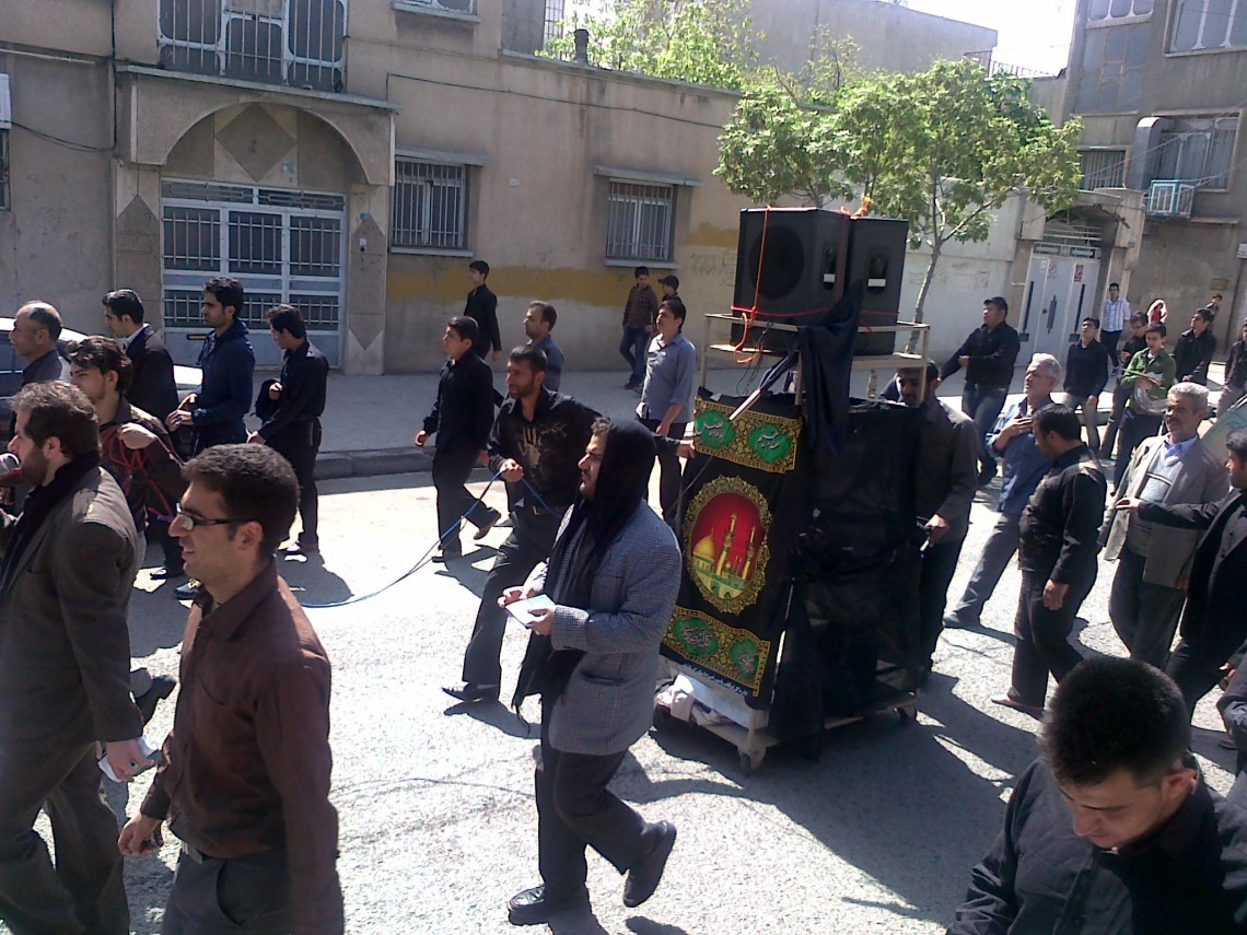 سوگواره دوم-عکس 13-امیر صالحی-جلسه هیأت فضای داخلی