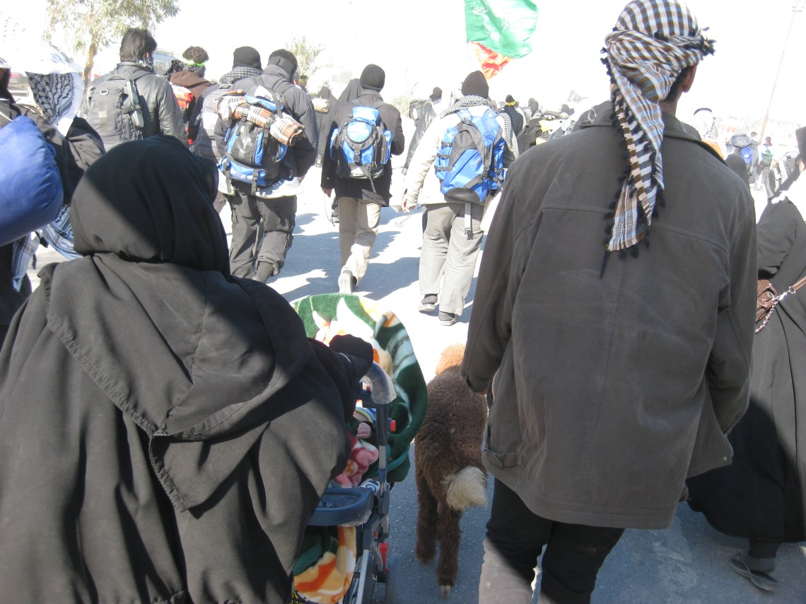 سوگواره دوم-عکس 50-محمد کشاورز-پیاده روی اربعین از نجف تا کربلا