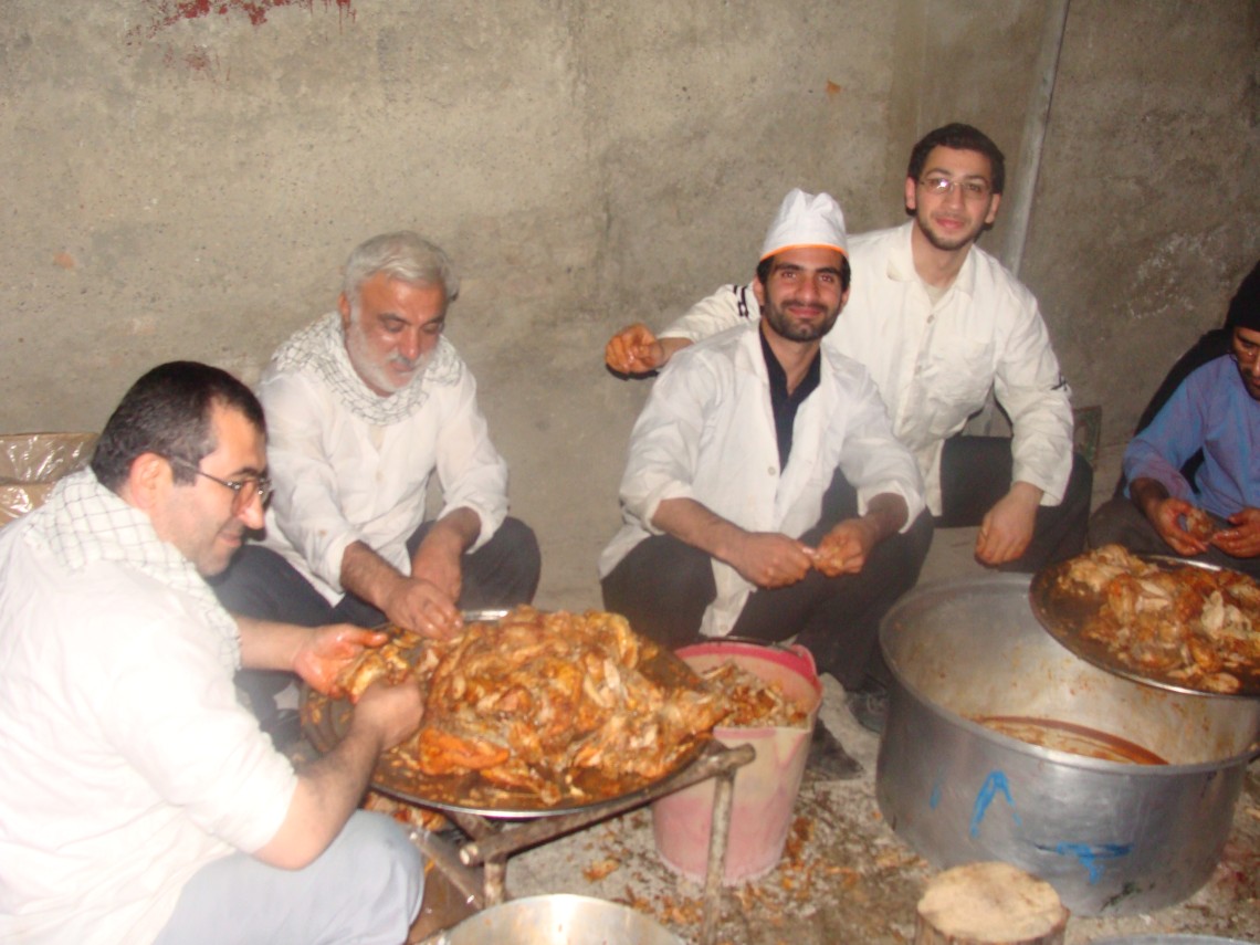 سوگواره دوم-عکس 89-پوستر هیأت مکتب الحسین بهشهر-جلسه هیأت فضای بیرونی 