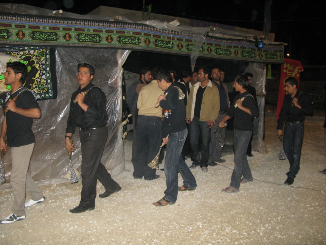 سوگواره دوم-عکس 60-روستای بهارستان-جلسه هیأت فضای داخلی