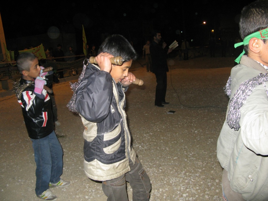 سوگواره دوم-عکس 69-روستای بهارستان-جلسه هیأت فضای داخلی