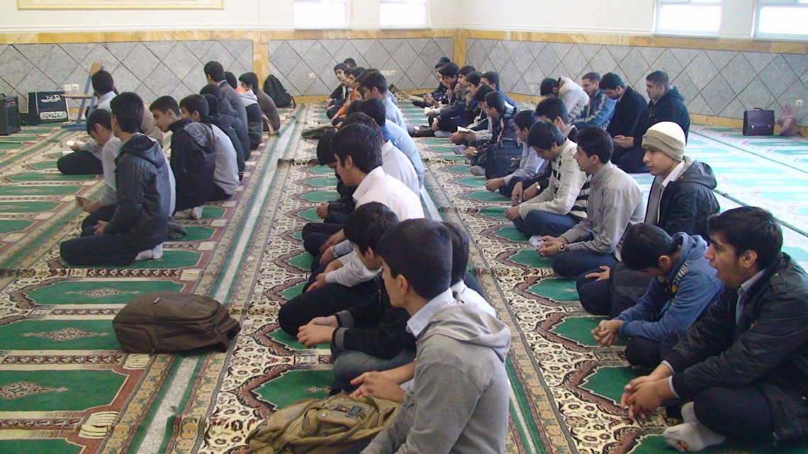 سوگواره دوم-عکس 44-سید لطفعلی رادخانه-جلسه هیأت فضای بیرونی 