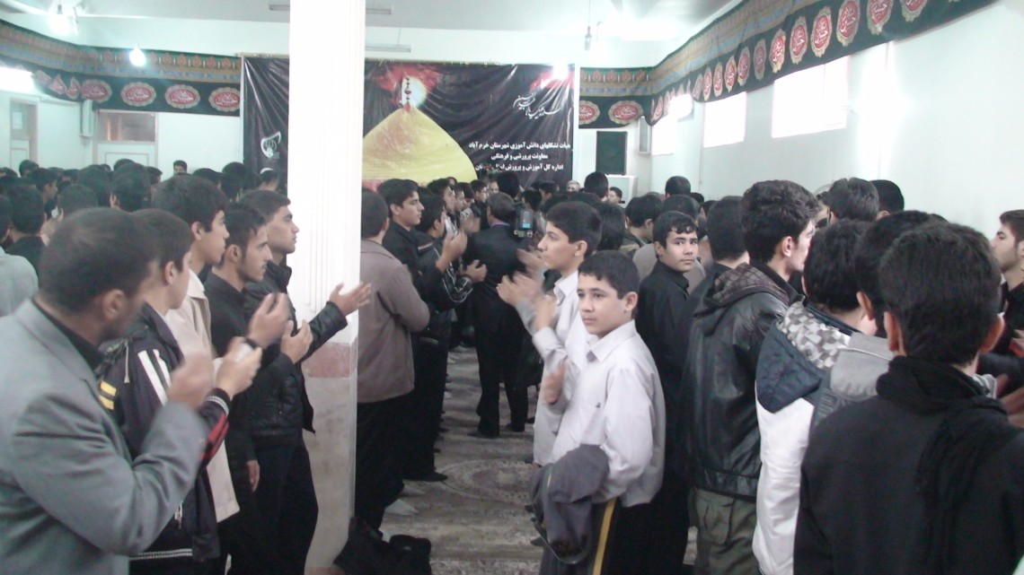 سوگواره دوم-عکس 76-سید لطفعلی رادخانه-جلسه هیأت فضای بیرونی 