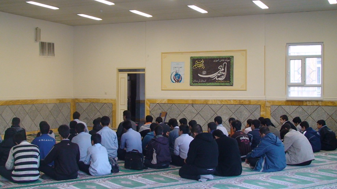 سوگواره دوم-عکس 77-سید لطفعلی رادخانه-جلسه هیأت فضای بیرونی 