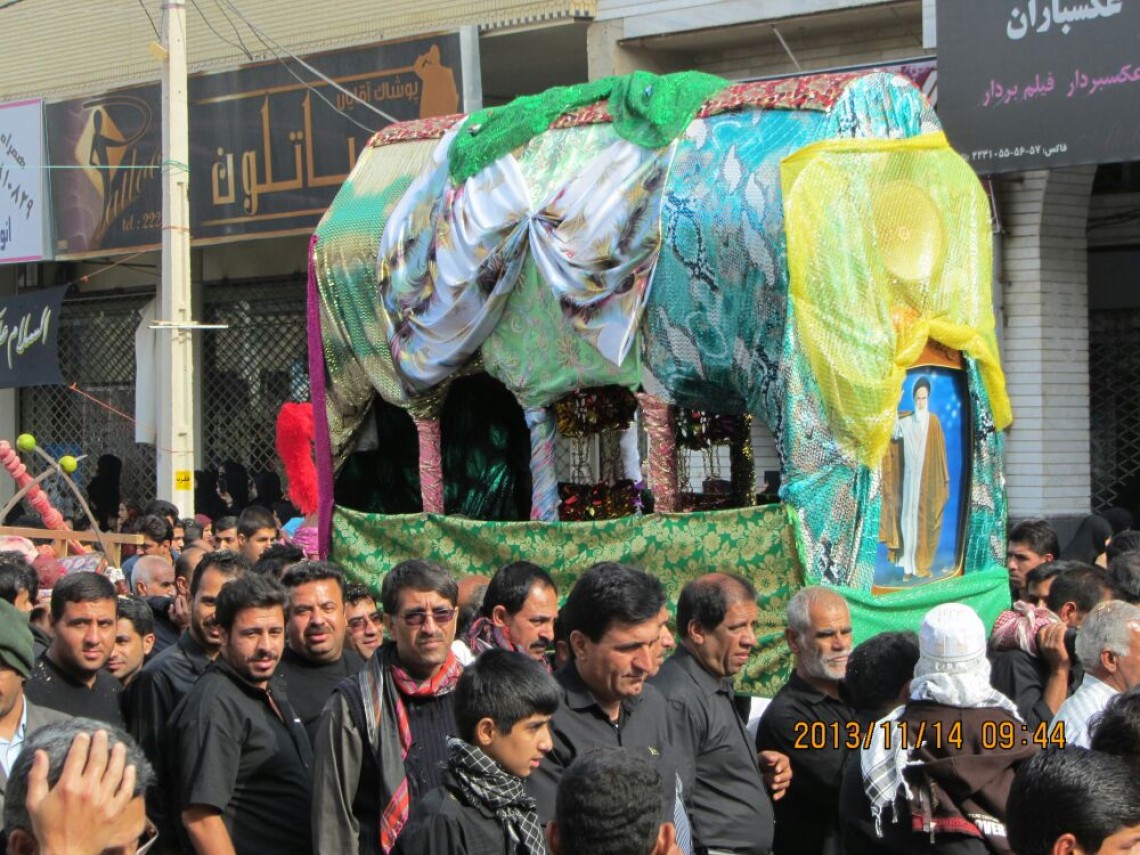 سوگواره دوم-عکس 1-علی اصغر عالیان پور-جلسه هیأت فضای داخلی