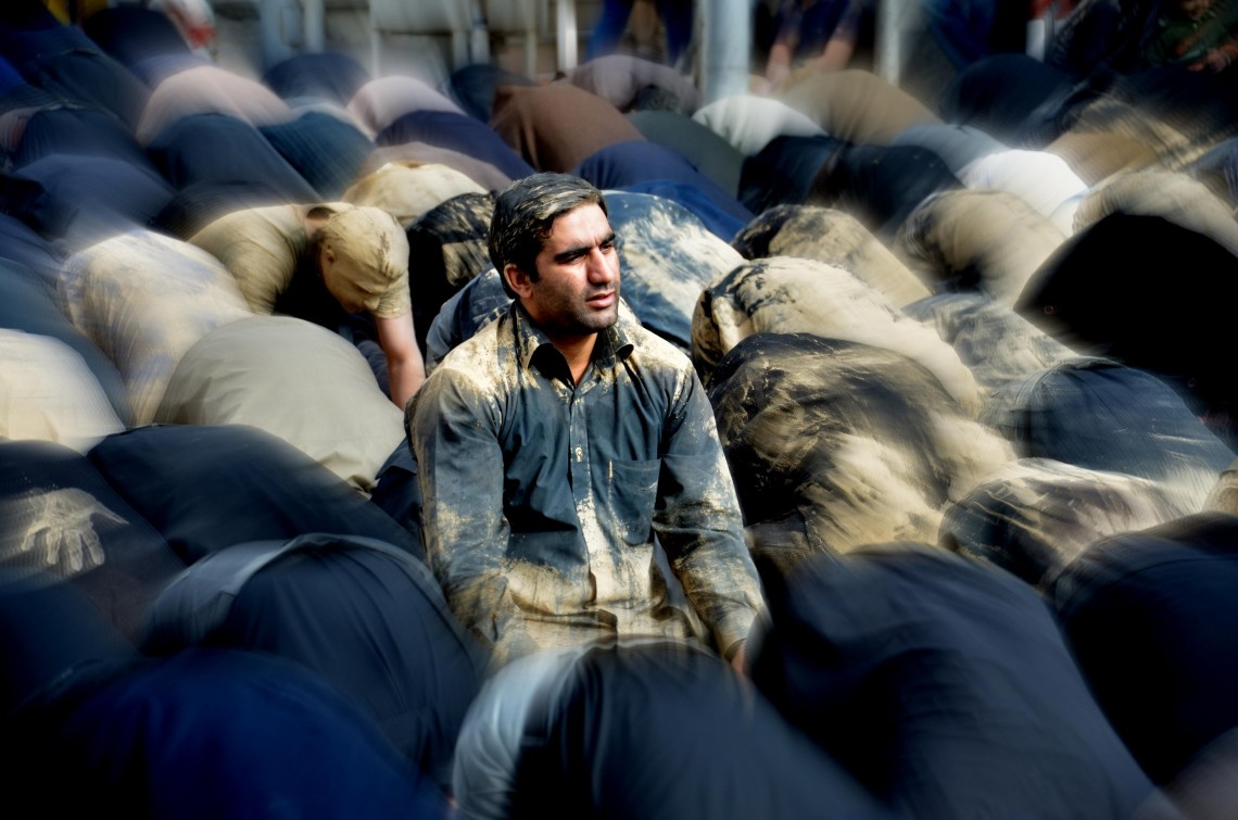 سوگواره دوم-عکس 6-غزال هاشمی طاری-جلسه هیأت فضای بیرونی 