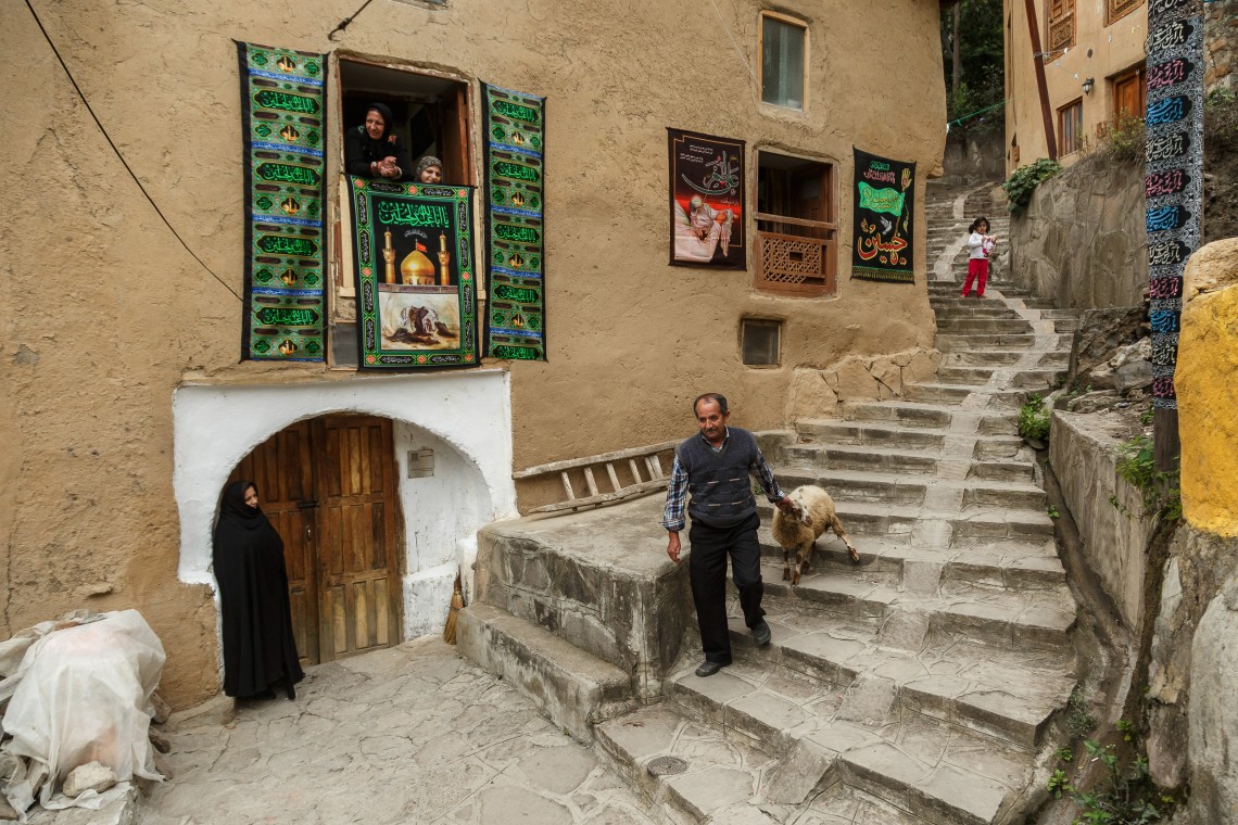 فراخوان ششمین سوگواره عاشورایی عکس هیأت-مجید حجتی-بخش اصلی -جلسه هیأت