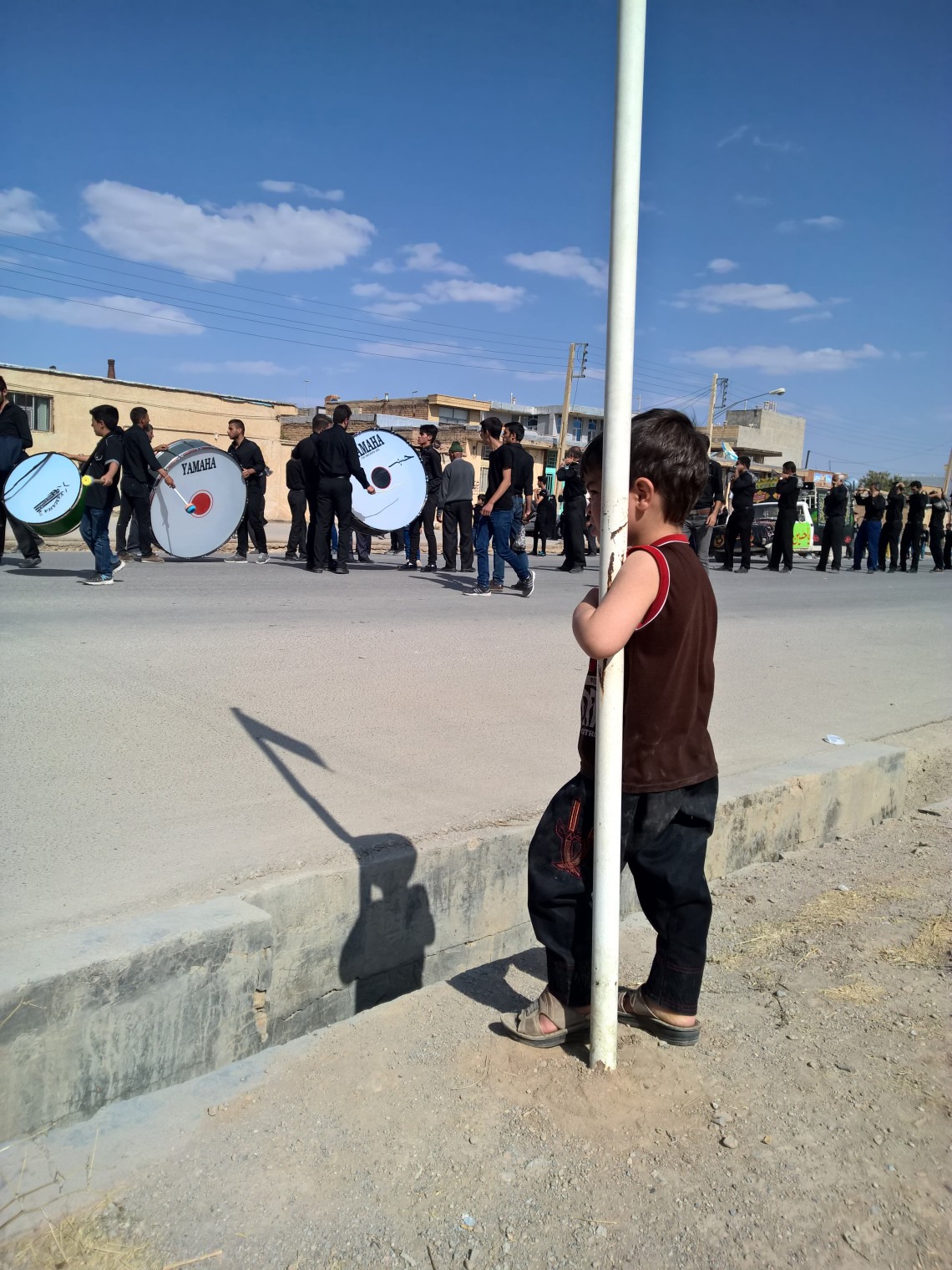 فراخوان ششمین سوگواره عاشورایی عکس هیأت-مهدی ربیعی فردنبه-بخش اصلی -جلسه هیأت