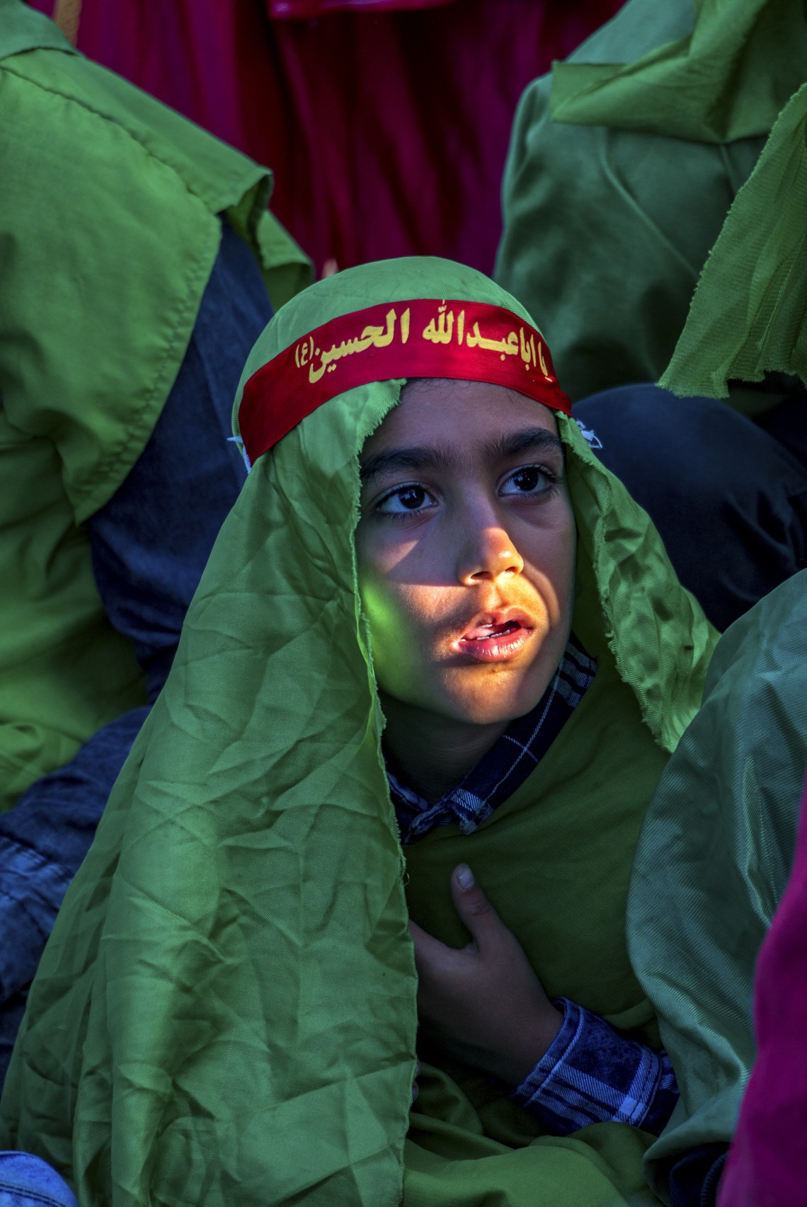 فراخوان ششمین سوگواره عاشورایی عکس هیأت-سبحان مهدی زاده-بخش اصلی -جلسه هیأت