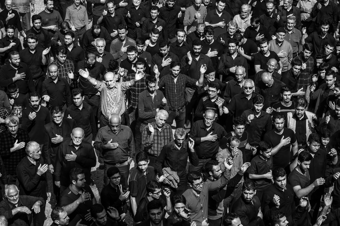 فراخوان ششمین سوگواره عاشورایی عکس هیأت-ابوالقاسم عزیزی-بخش اصلی -جلسه هیأت