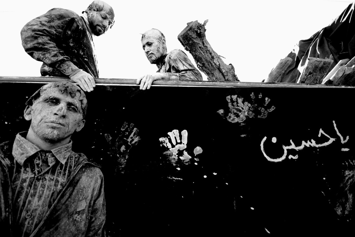 فراخوان ششمین سوگواره عاشورایی عکس هیأت-عمران اشرلو-بخش اصلی -جلسه هیأت