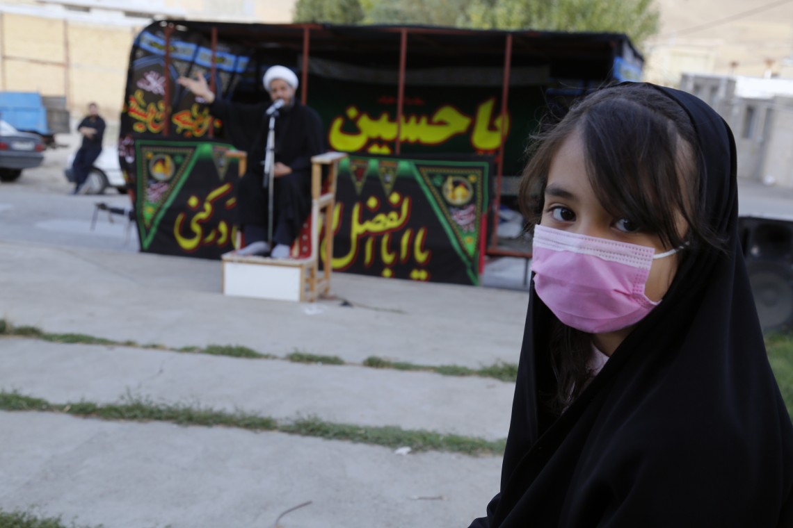 دهمین سوگواره عاشورایی عکس هیأت-عمران کامیاب-مجالس احیای امراهل‌البیت علیهم‌السلام مجموعه عکس-دوربین دیجیتال-اقامه عزا (گزارشی از روند برگزاری مراسم هیأت از ابتدا تا انتها)