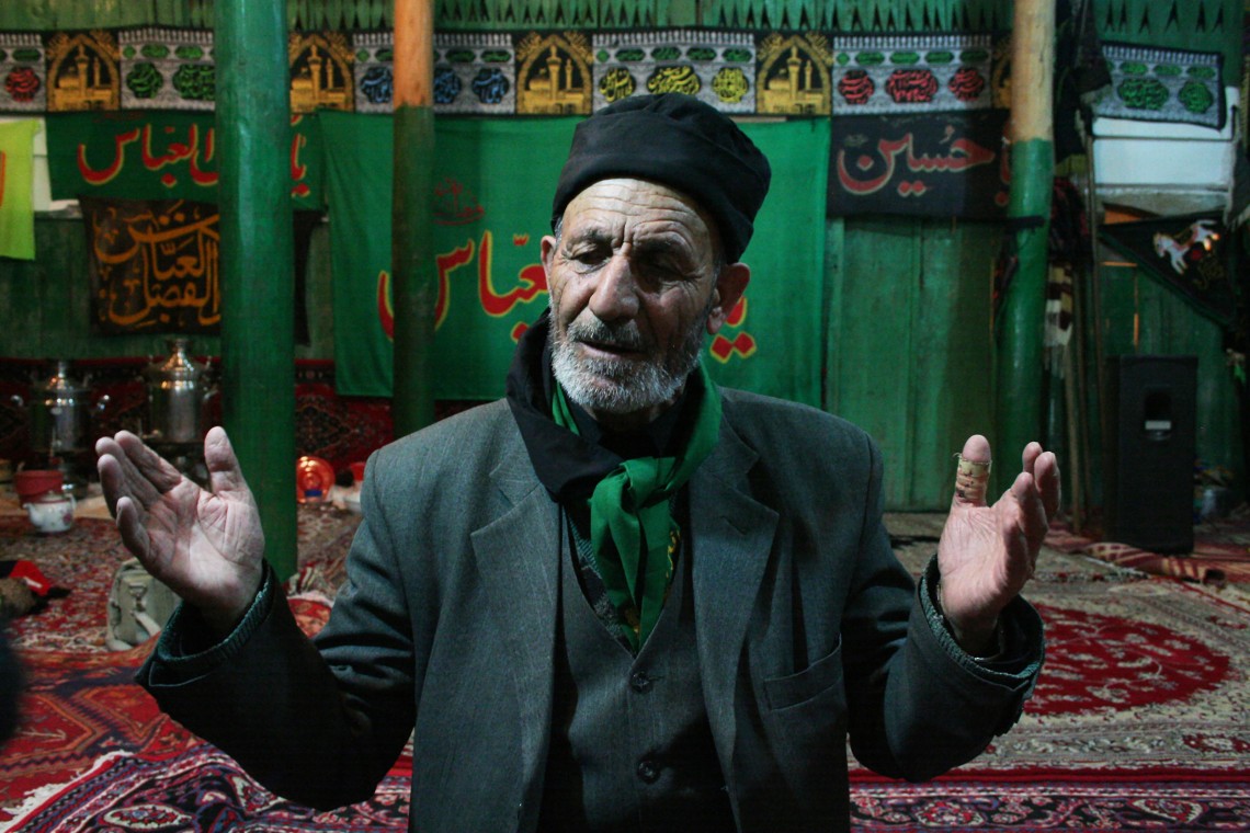 فراخوان ششمین سوگواره عاشورایی عکس هیأت-رضا عیسی پور-بخش اصلی -جلسه هیأت