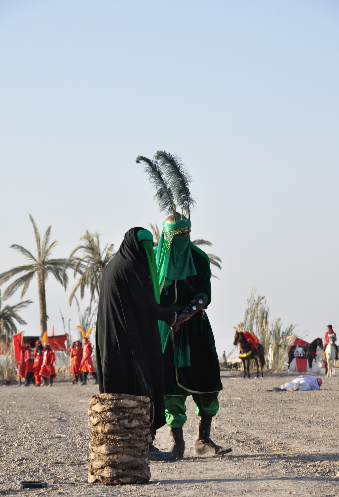 فراخوان ششمین سوگواره عاشورایی عکس هیأت-علی اکبر  خلیفه-بخش اصلی -جلسه هیأت