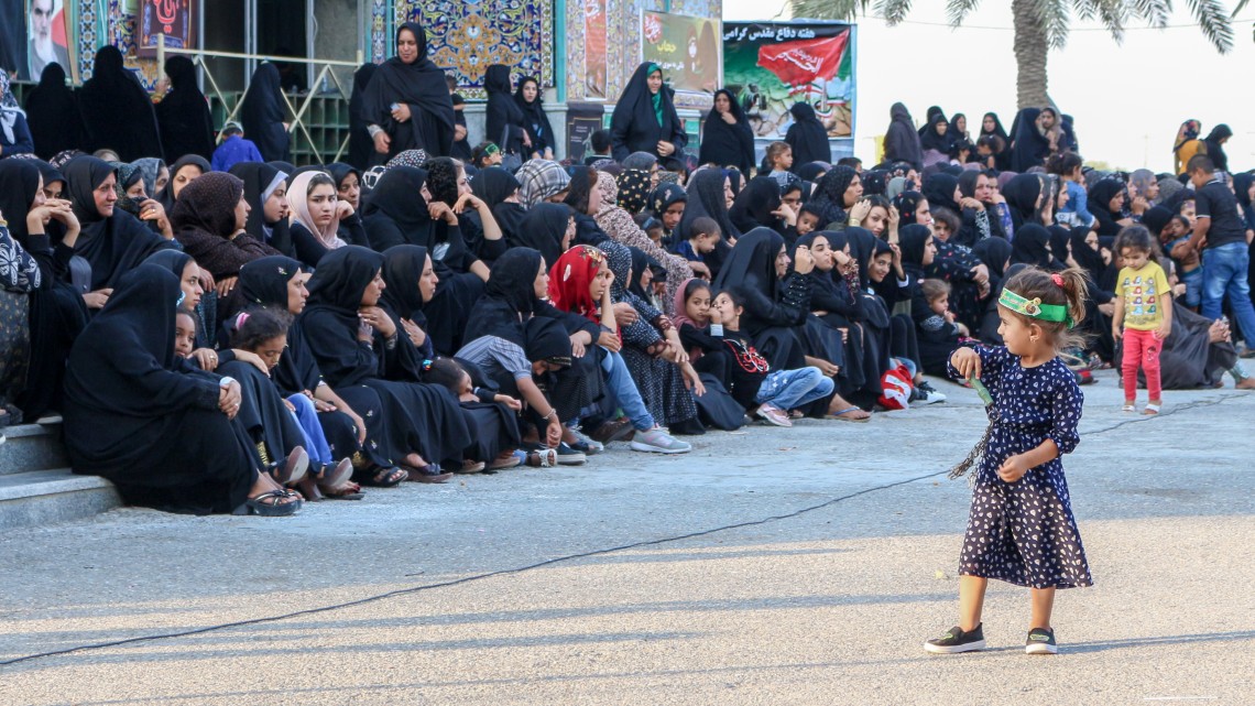 فراخوان ششمین سوگواره عاشورایی عکس هیأت-آرمان ایرازه-بخش اصلی -جلسه هیأت