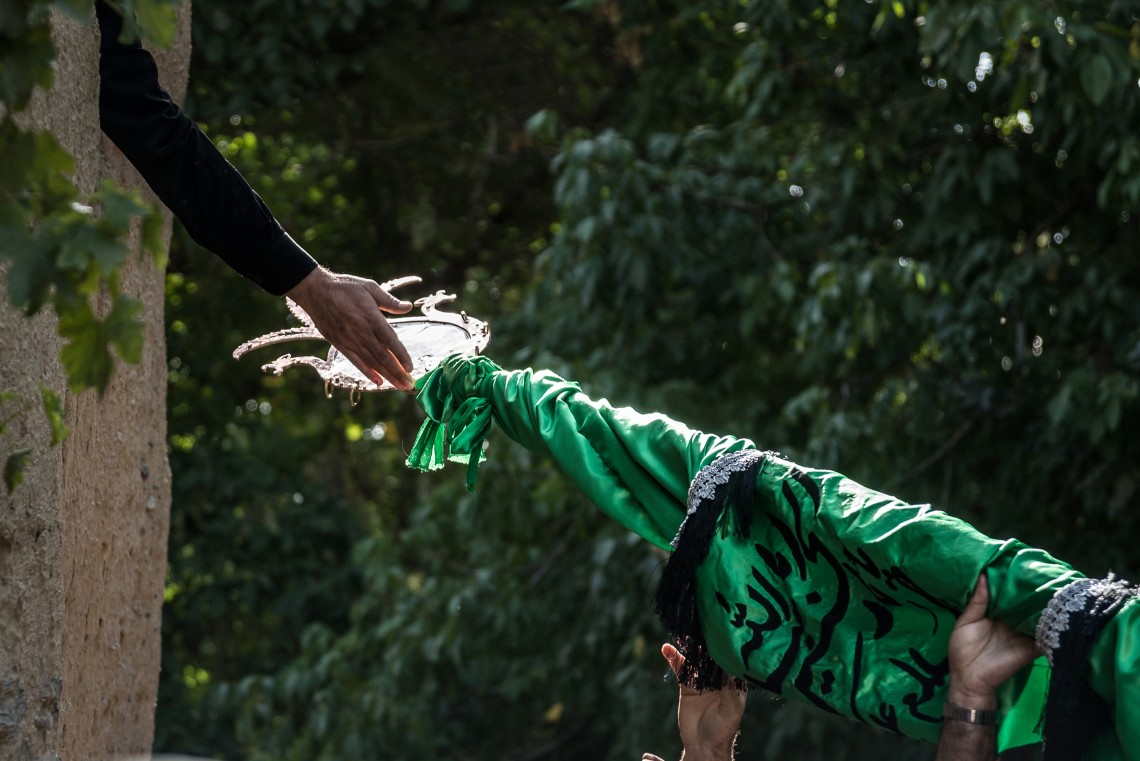 فراخوان ششمین سوگواره عاشورایی عکس هیأت-امیر قادری-بخش اصلی -جلسه هیأت