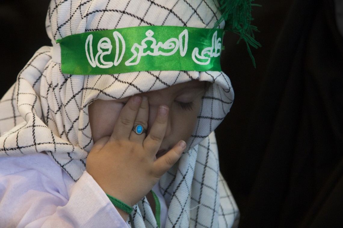 فراخوان ششمین سوگواره عاشورایی عکس هیأت-حسین نوروزقزوینی-بخش جنبی-هیأت کودک