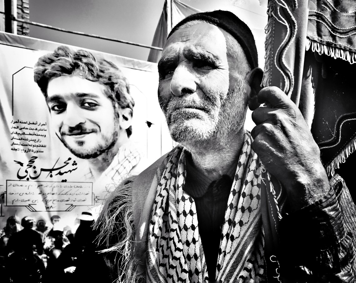 فراخوان ششمین سوگواره عاشورایی عکس هیأت-مجتبی دامرودی-بخش اصلی -جلسه هیأت