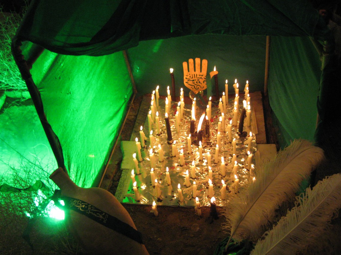 فراخوان ششمین سوگواره عاشورایی عکس هیأت-میثم نظری علویجه-بخش اصلی -جلسه هیأت