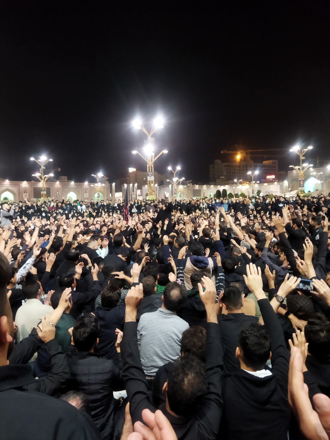 دهمین سوگواره عاشورایی عکس هیأت-محمد جواد عرب اصفهانی-مجالس احیای امراهل‌البیت علیهم‌السلام تک عکس-موبایلی